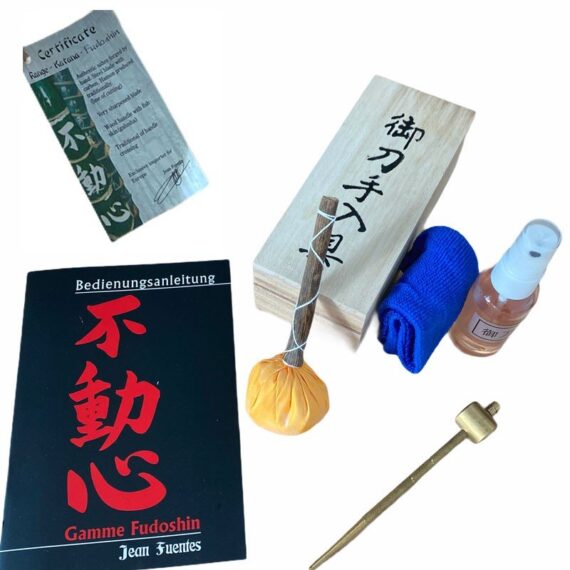 Kit entretien et certificat d'authenticité