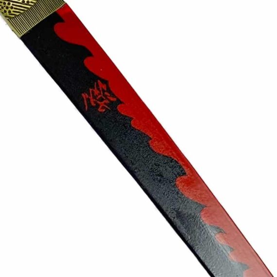 Katana de Yoriichi lame rouge