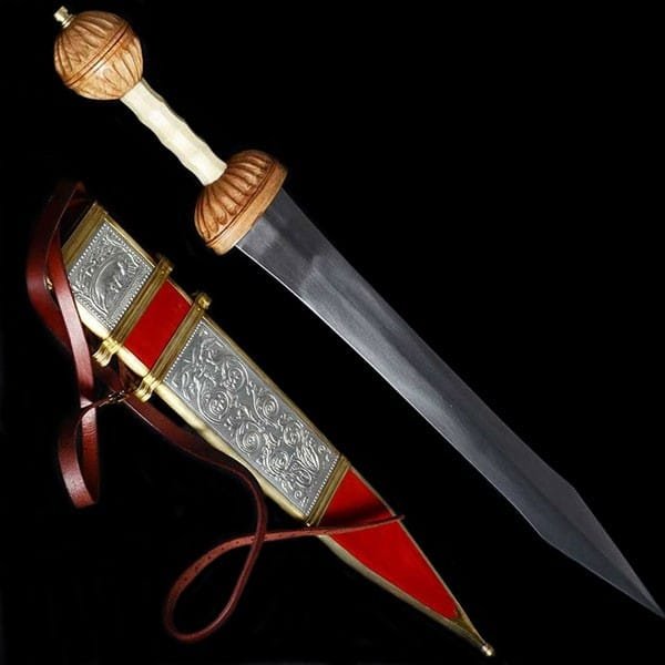 Glaive Romain Fulham