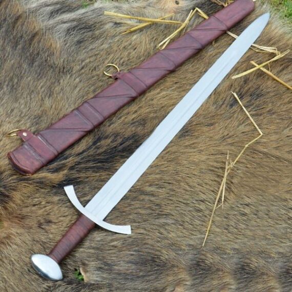 Épée St Maurice de Turin 13e Siècle